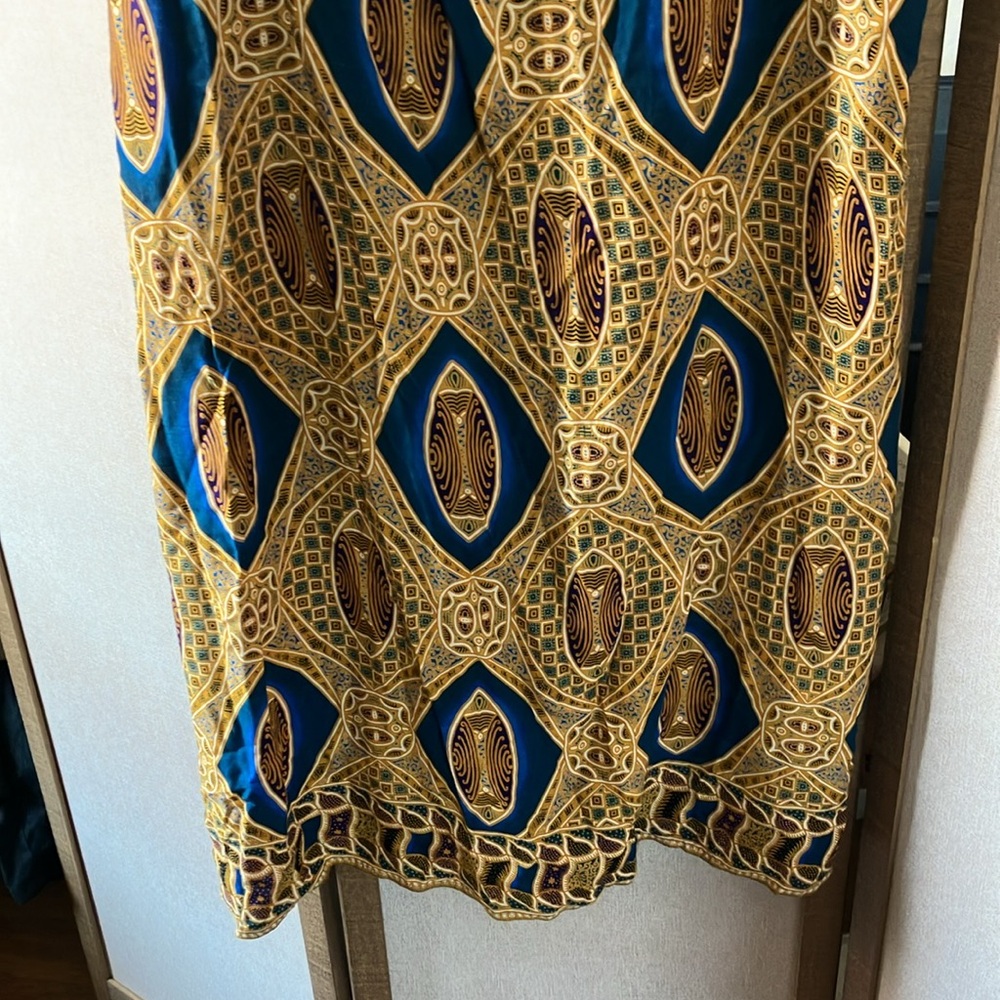 FINAL MARKDOWN Fire Studio Blue and Gold Patterned boho look wrap style skirt 1X - Picture 9 of 12